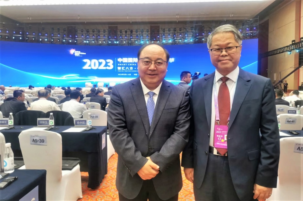 說明: https://news.cqjtu.edu.cn/__local/4/9D/BA/EA576C40C3FD34FF8BE56991350_ECF1765E_48ACF.jpg